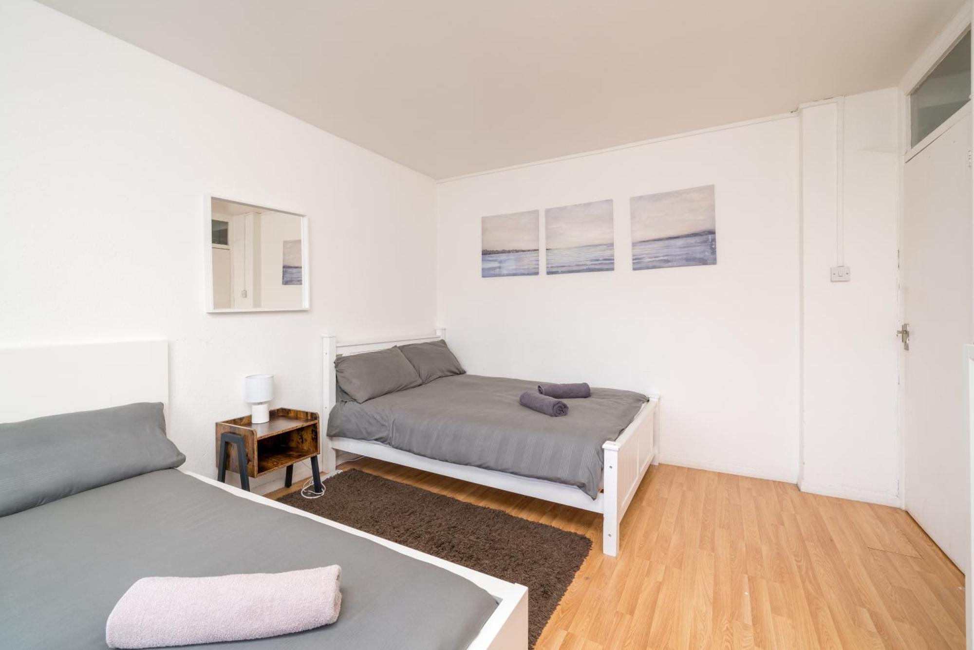 Spacious 1 Bed Flat In Dalston Лондон